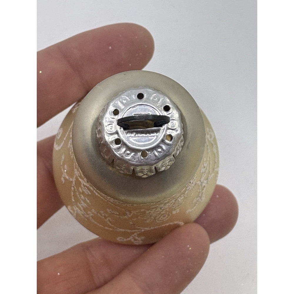 Krebs Christmas Hanging Ornament Bell White Glitter - Picture 4 of 5